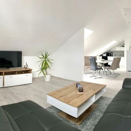 Haus Mozartstrasse Apartment Mutlangen ภายนอก รูปภาพ