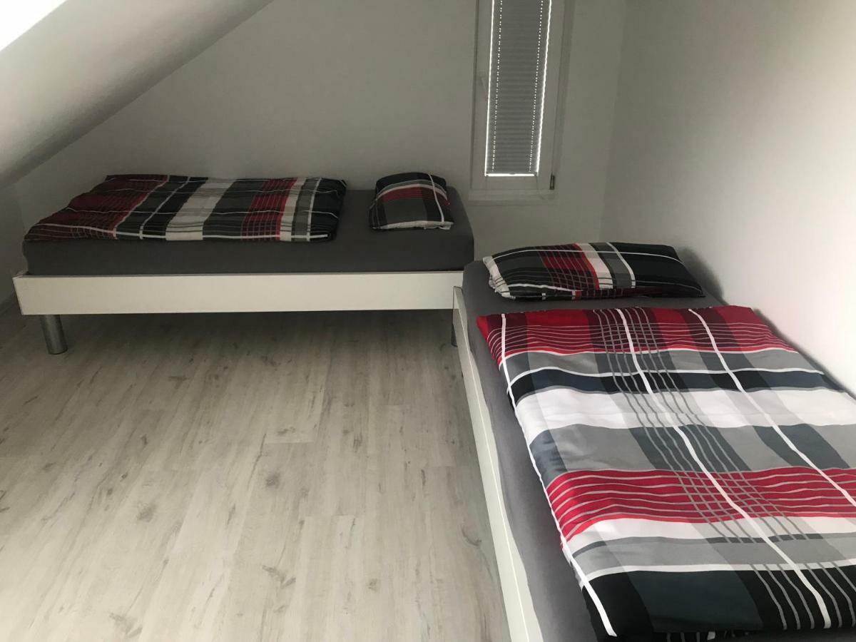 Haus Mozartstrasse Apartment Mutlangen ภายนอก รูปภาพ