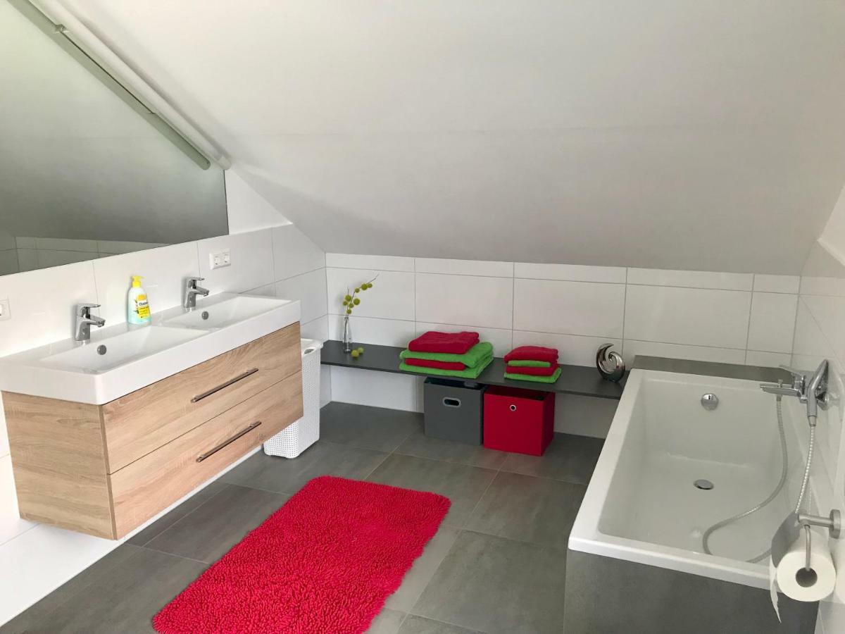Haus Mozartstrasse Apartment Mutlangen ภายนอก รูปภาพ