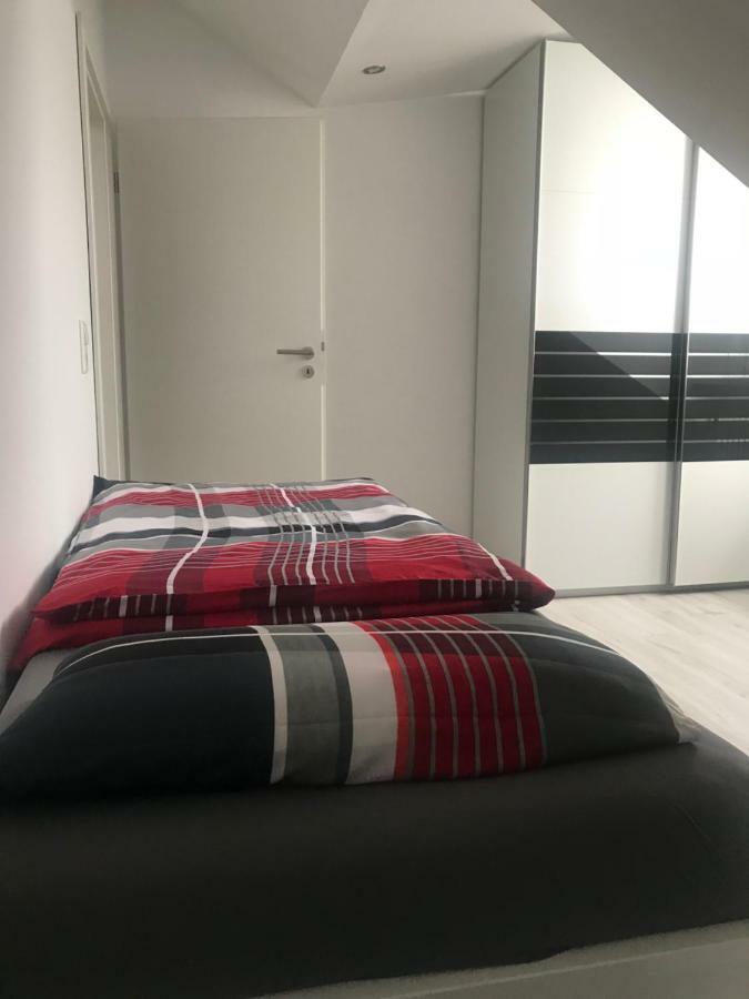 Haus Mozartstrasse Apartment Mutlangen ภายนอก รูปภาพ