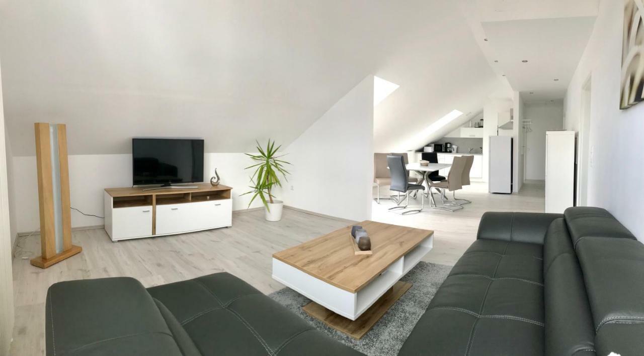 Haus Mozartstrasse Apartment Mutlangen ภายนอก รูปภาพ