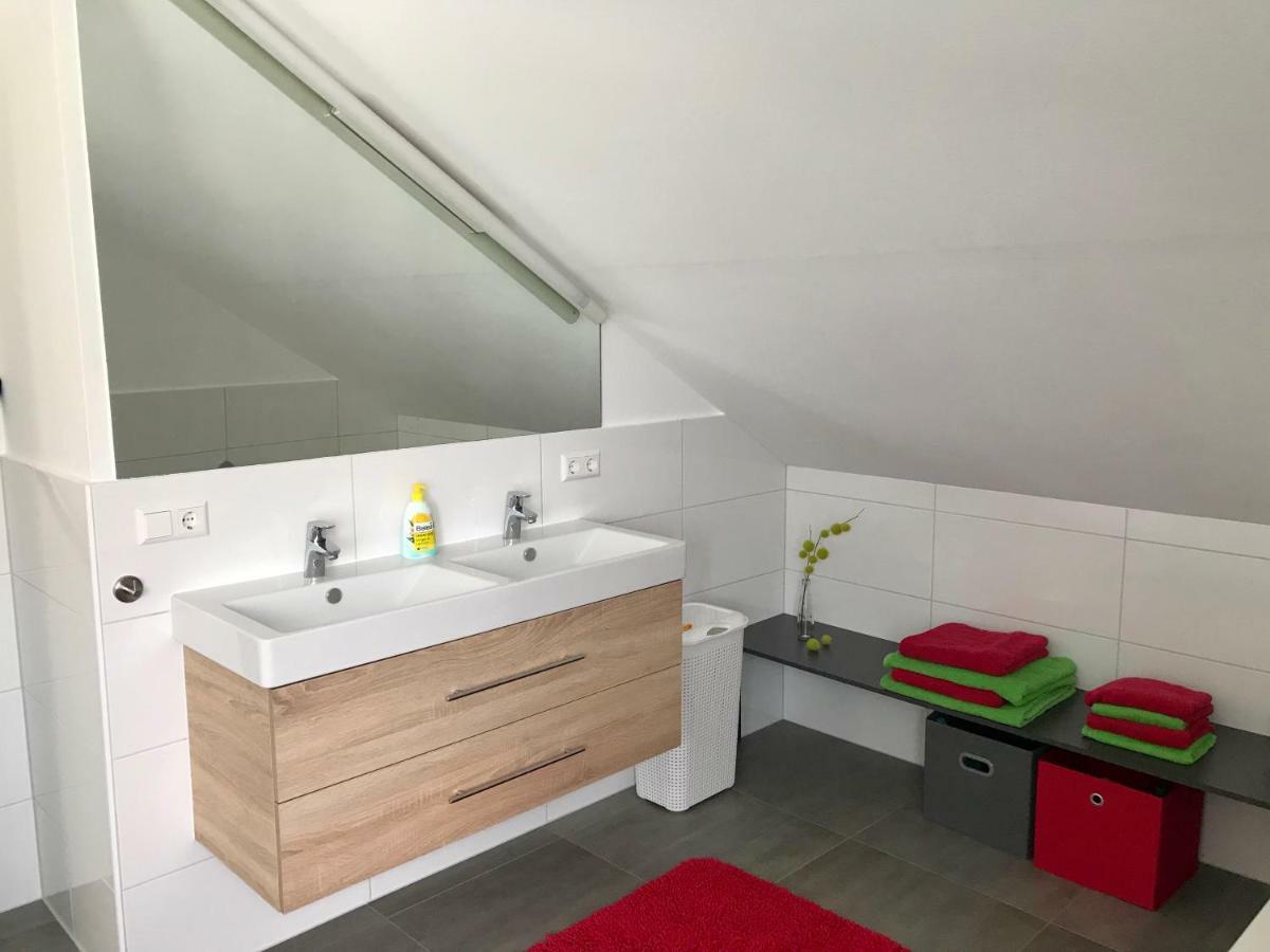 Haus Mozartstrasse Apartment Mutlangen ภายนอก รูปภาพ